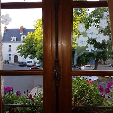 Le Petit Logis De Tinteniac Angers Exteriör bild