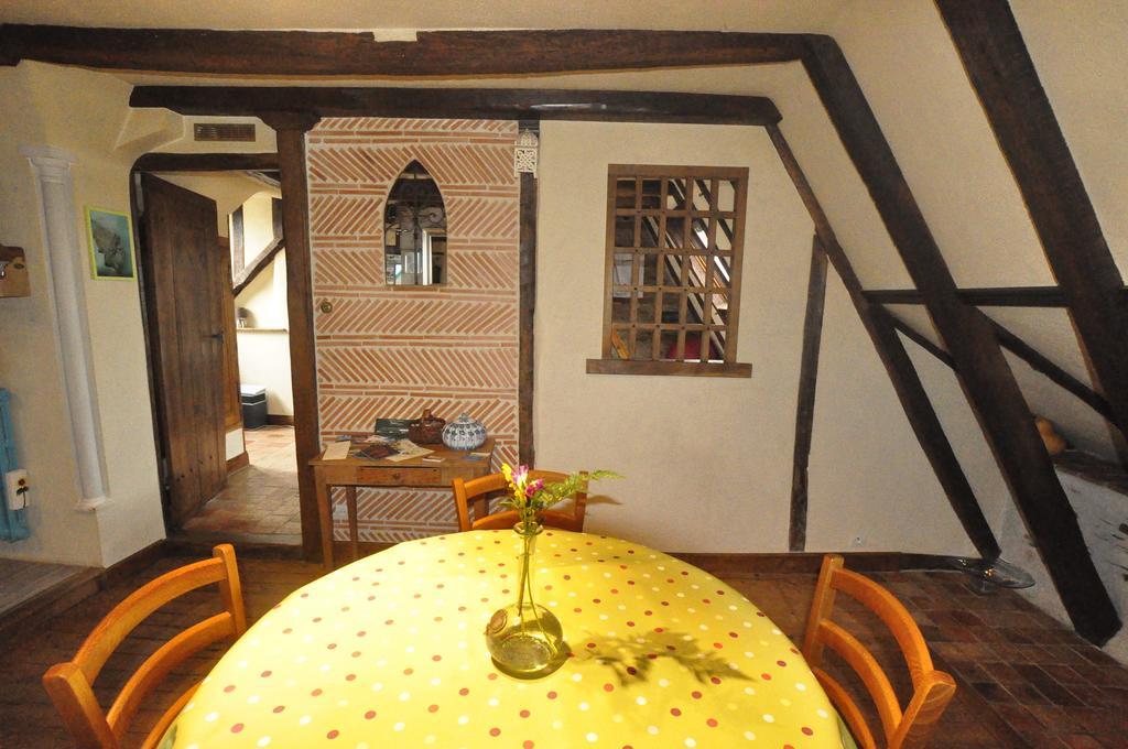 Le Petit Logis De Tinteniac Angers Rum bild